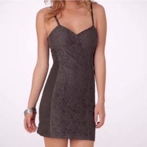 AMERICAN EAGLE GRAY LACE BODYCON DRESS SIZE 6